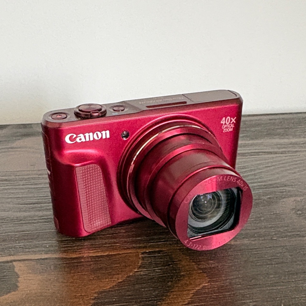 Canon Burgundy Digital Camera with Zoom Lens SX720 HS
